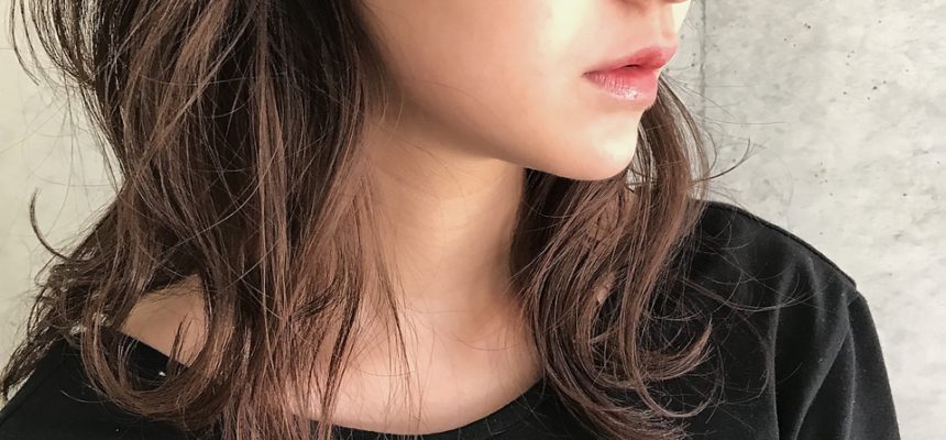 美容師おすすめ 伸ばしかけヘアスタイル12選 髪を伸ばしかけのときの注意点 Bsr Press 人気美容室情報 ベストサロンレポート